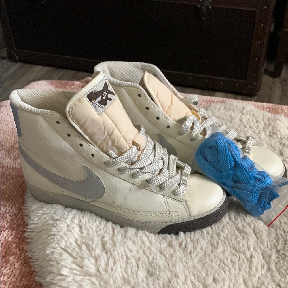 Vintage Nike Blazers 2008 EUC